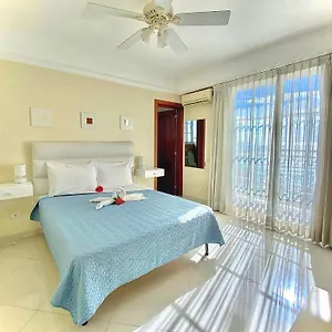 Shakey 3*, Santo Domingo Dominican Republic